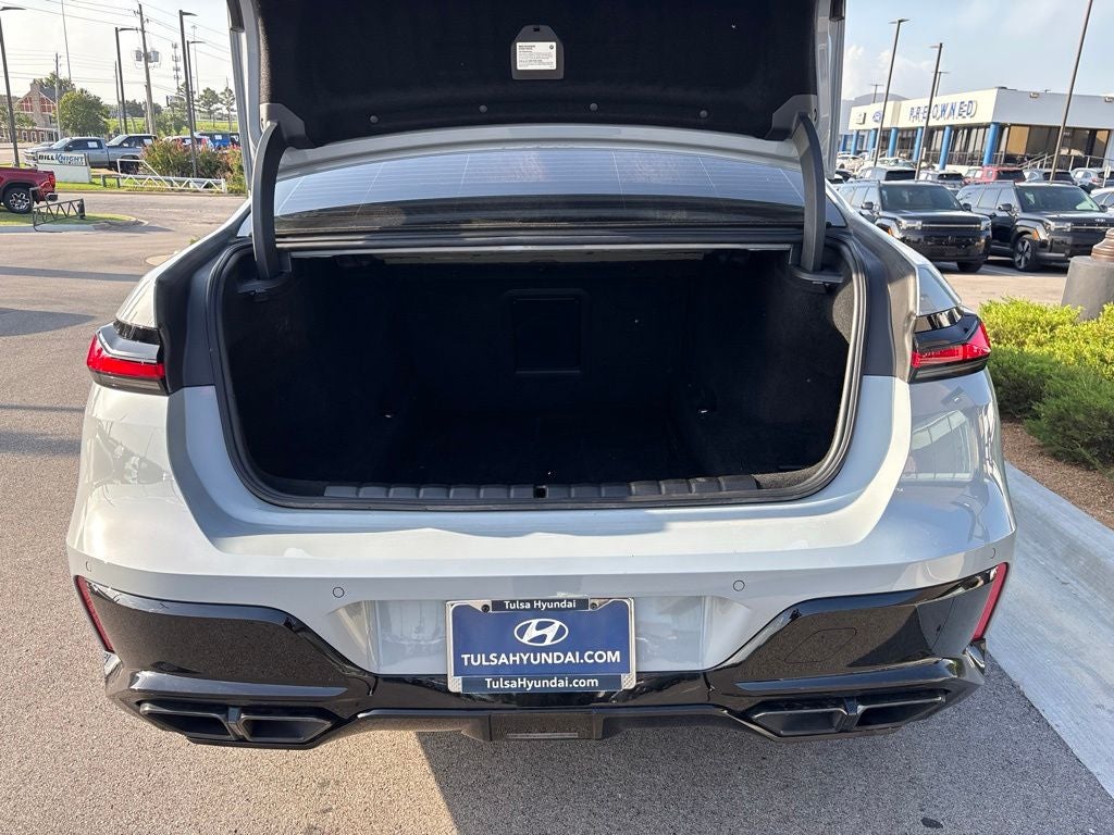 2023 BMW 7 Series 760i xDrive