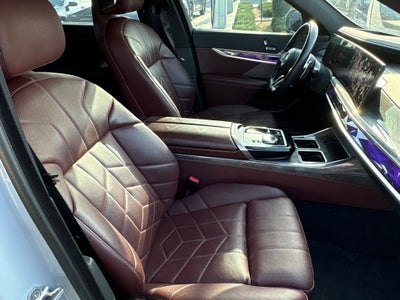 2023 BMW 7 Series 760i xDrive