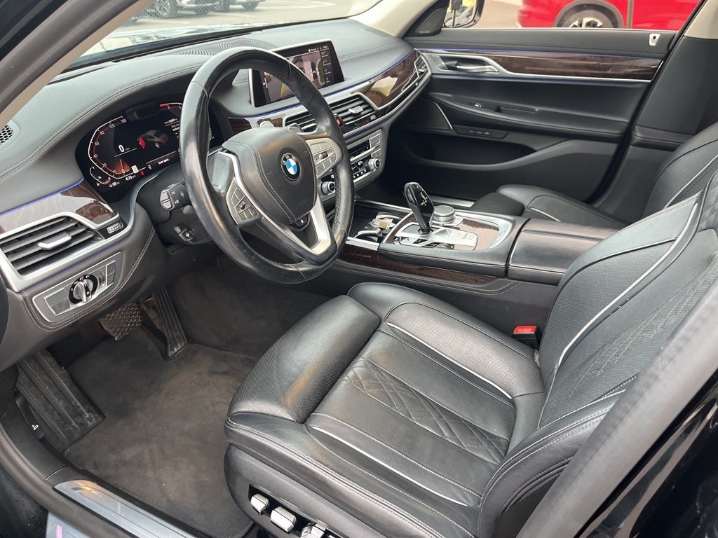 2021 BMW 7 Series 750i xDrive