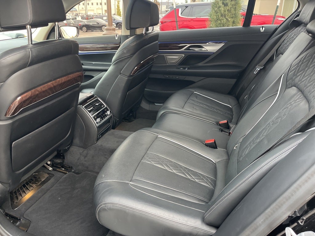 2021 BMW 7 Series 750i xDrive
