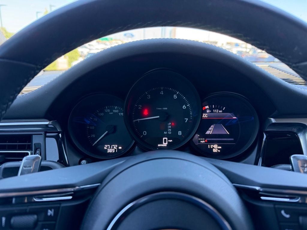 2024 Porsche Macan Base