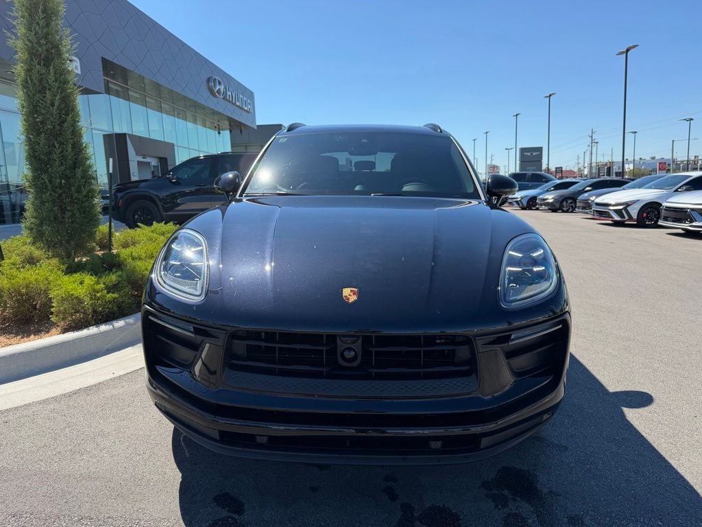 2024 Porsche Macan Base