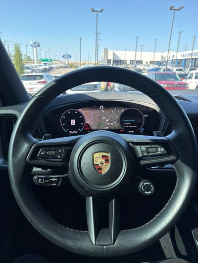 2024 Porsche Cayenne Base