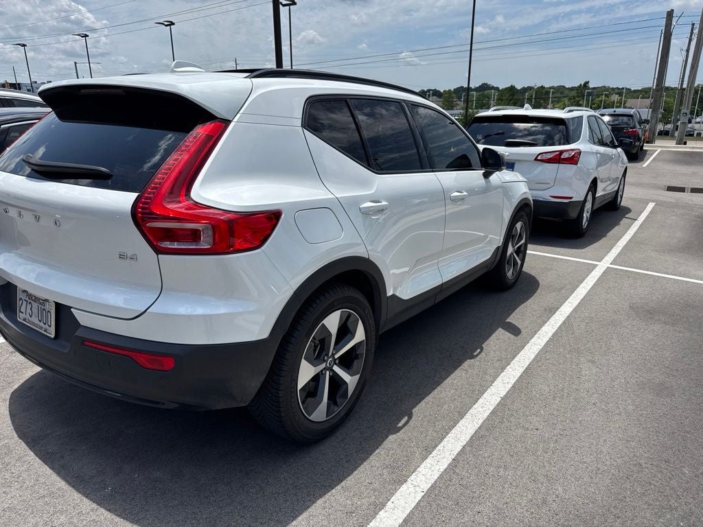 2023 Volvo XC40 Ultimate