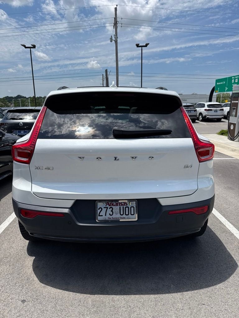 2023 Volvo XC40 Ultimate